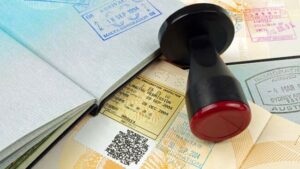 Visa para residencia y trabajo por cuenta propia en España | 2022